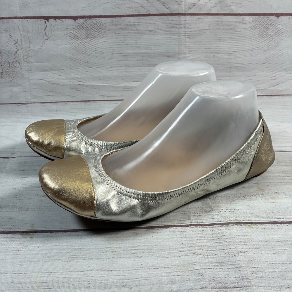 Saks Fifth Avenue Ballet Flats Womens 9M Silver Gold Metallic Cap Toe